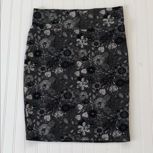 Lularoe XL Cassie pencil skirt, excellent cond